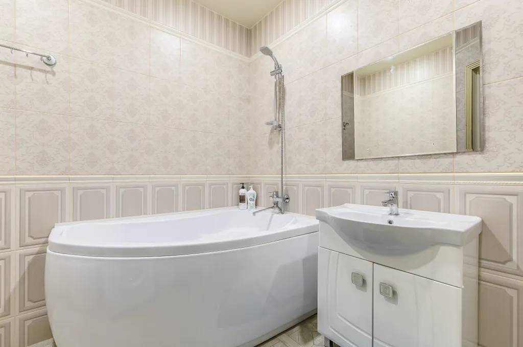 Просторная 2-комнатная квартира в центре