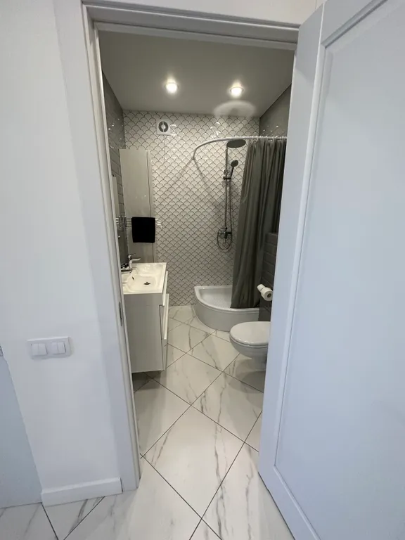 Совершенно новая уютная студия