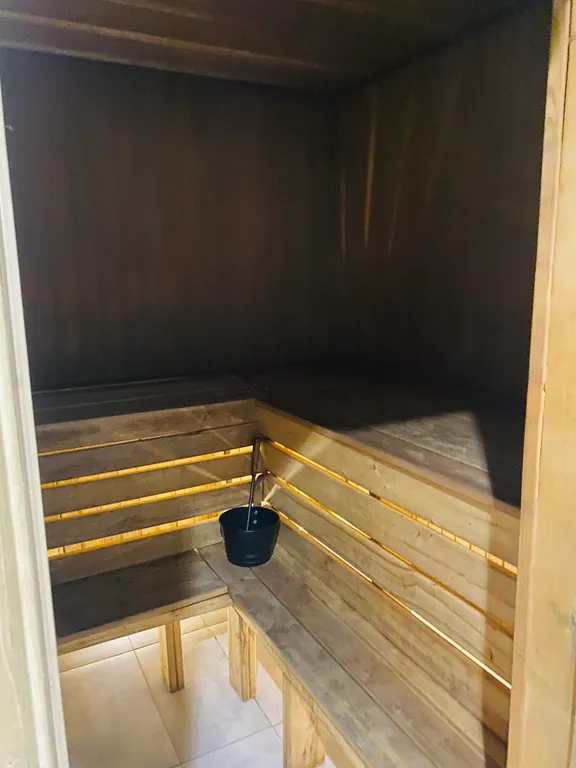 Гостевой дом с русской баней и покерным столом