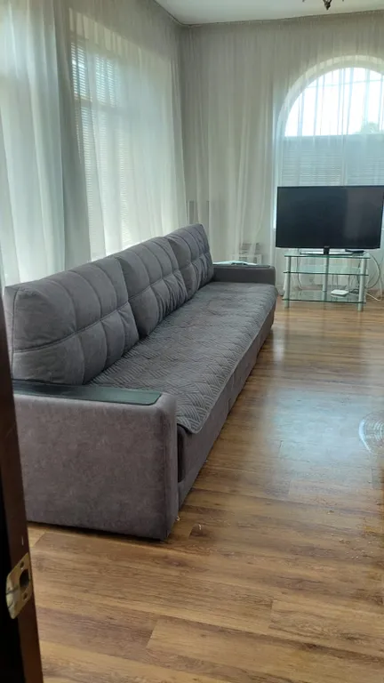 Дом с подогреваемым бассейном и сауной с видом на море