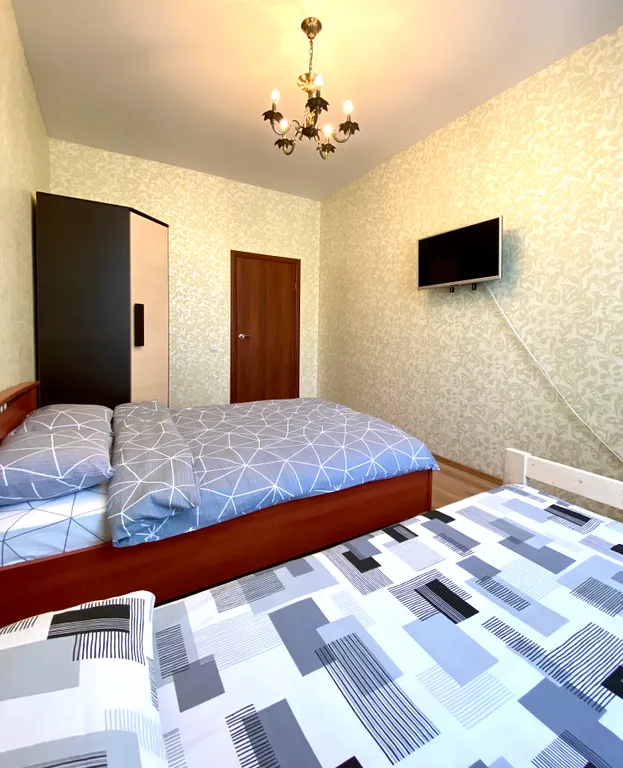 Квартира Квартира ИДЕАЛЬНАЯ ЛОКАЦИЯ! Две комнаты, 7 спальных мест. — Ярославль