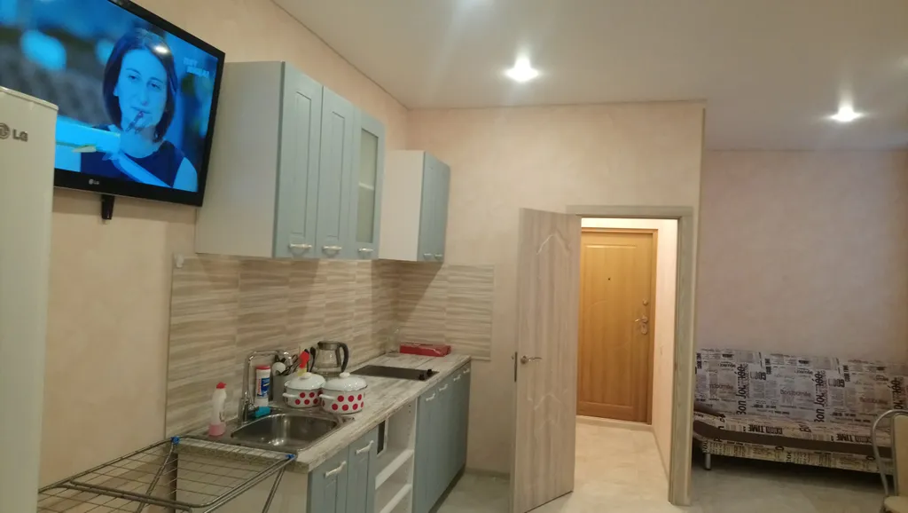 Апартаменты типа евродвушки, недалеко от ЖДВ, улица Воскресенская - Тимме