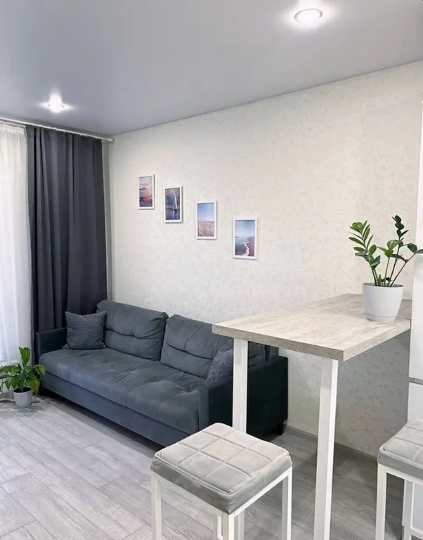 Новая квартира евродвушка территориально расположена в Пскове