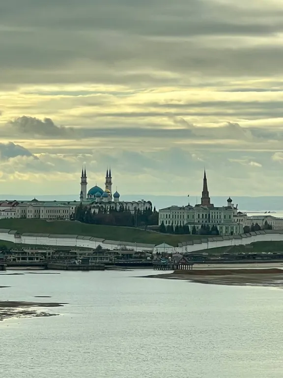 Апартамент с панорамным видом на Кремль и Казанку