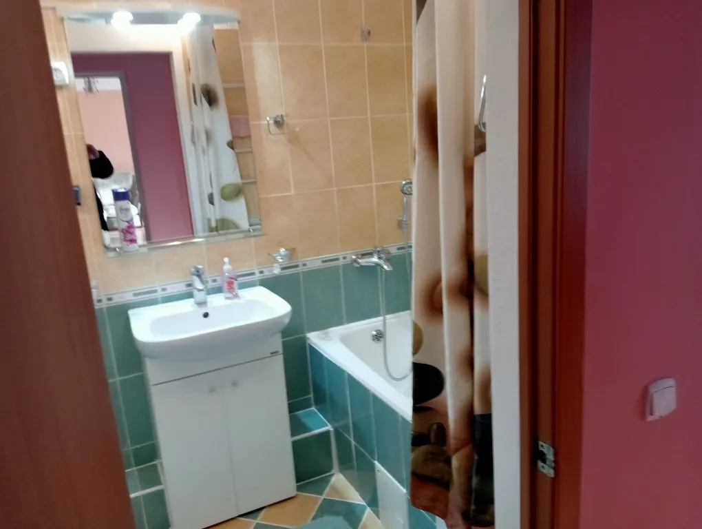 Квартира 2-комнатная Квартира — Таштагол