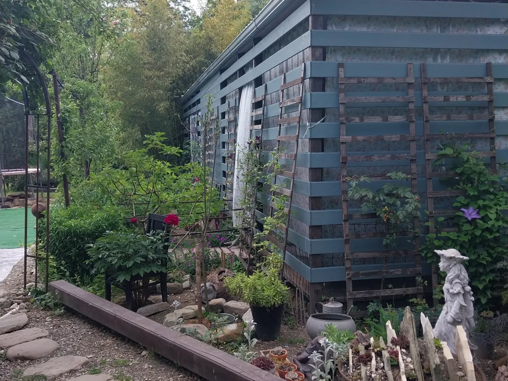 Домик с удобствами и кухней Персиковая поляна