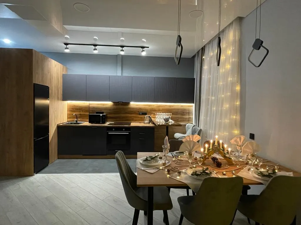 Квартира 3-комнатная Квартира — Тихвин