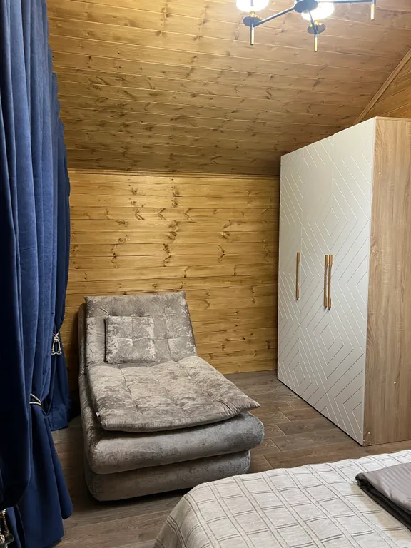 Комфортный коттедж в лесу