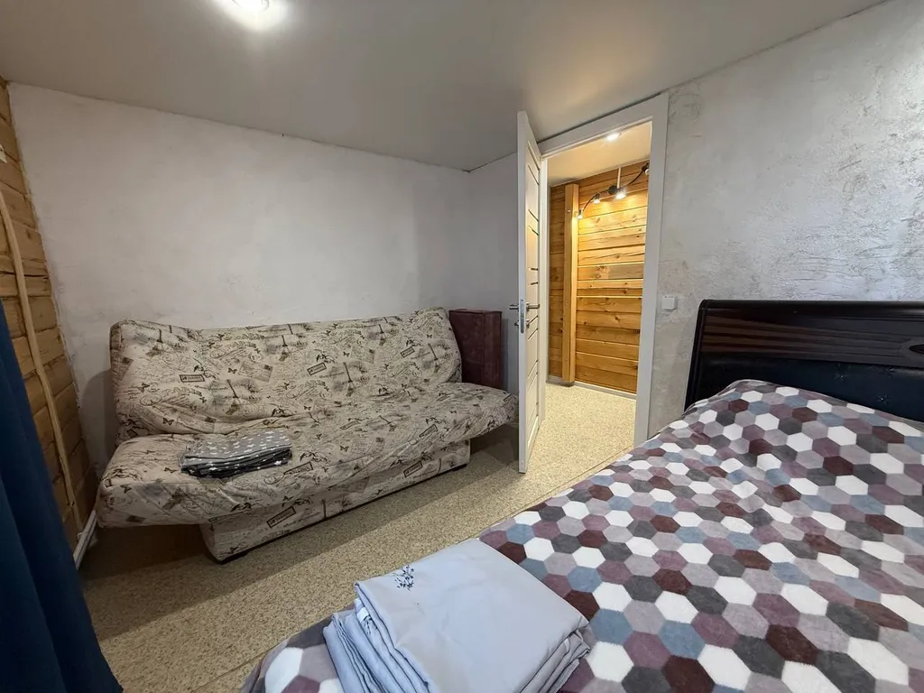 Дом, 14 спальных мест, парковка на 5 машин, баня, до аква парка 15 мин