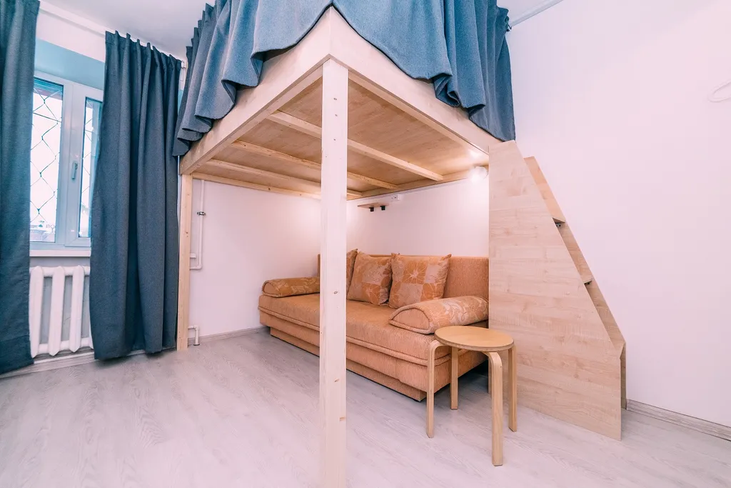 Комната со своим санузлом и мини-кухней в историческом центре