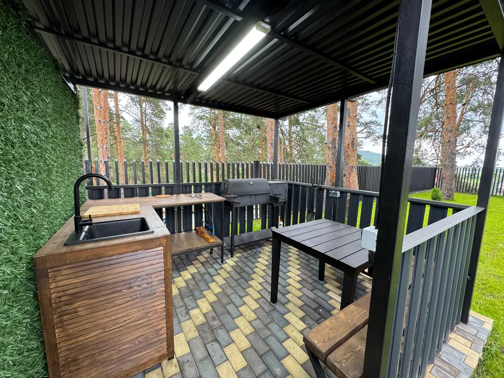 Барнхаус NaHolme с видом на горы и реку