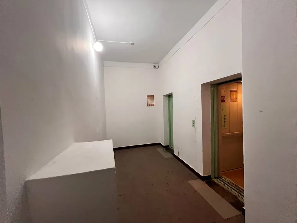 Квартира Уютная светлая студия, центр, ТЦ Вояж, парковка, кафе, аквапарк источник — Тюмень