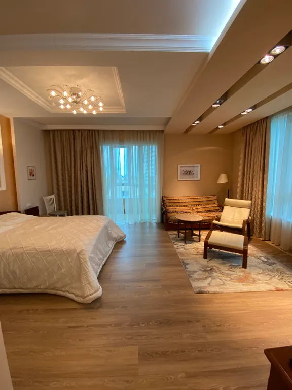 Просторный апартамент в Золотом Треугольнике Сочи