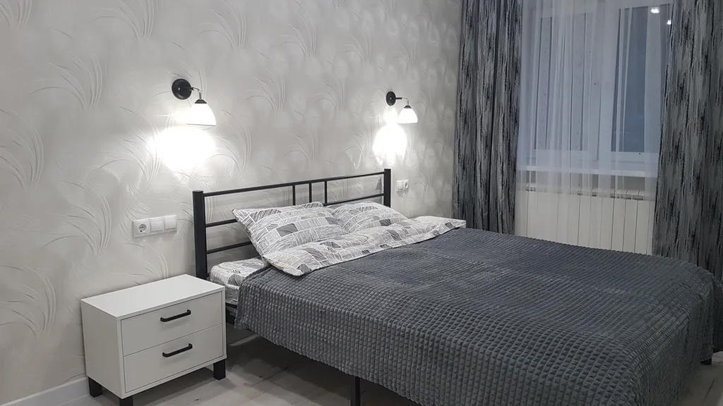 Стильная двухкомнатная квартира в центре города — аренда посуточно в Тула