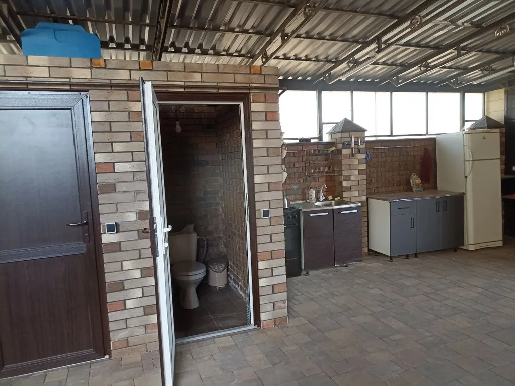 Просторный 5-местный уютный эконом