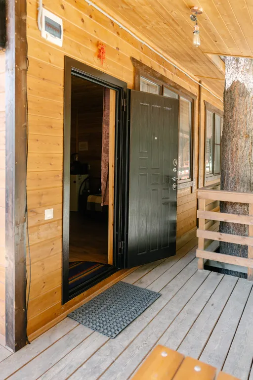 Домик номерного типа с общей террасой