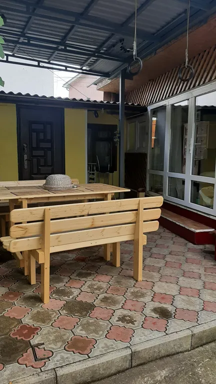 Уютный дом с двориком и беседкой у моря в Алуште