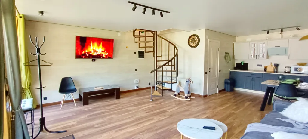 Новый домик с шикарным видом в Тегенекли