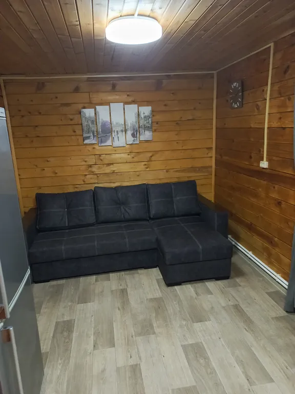 Cдaетcя уютный дoм в тихoм и живопиcном меcте