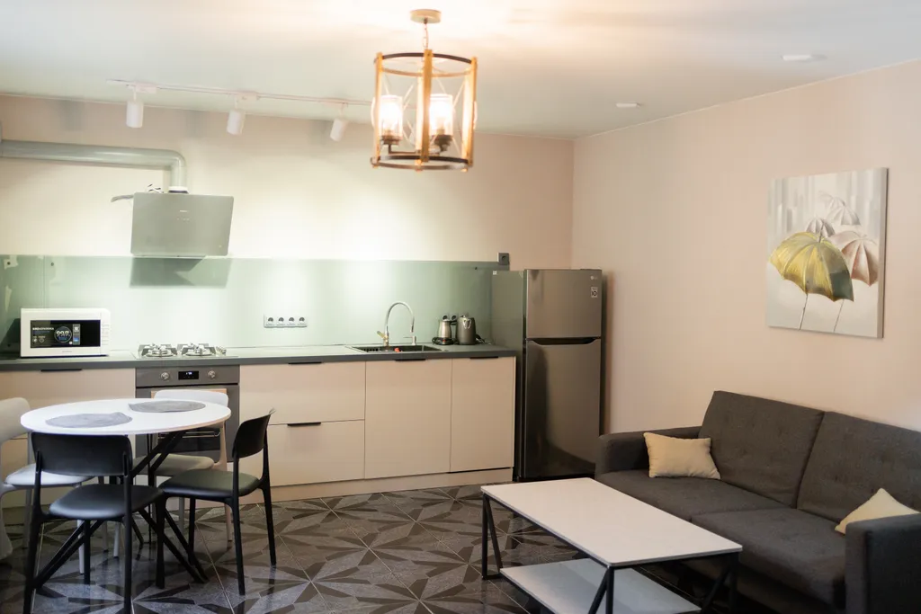 Новый дом на Руставели