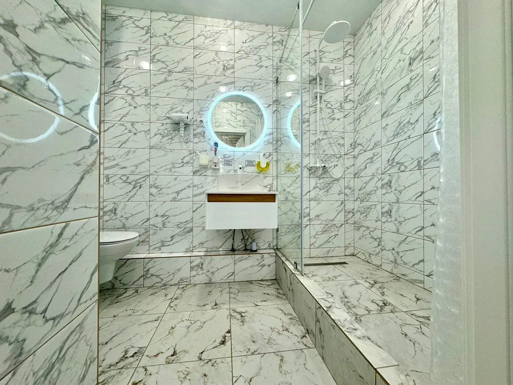 Апартаменты в античном стиле, гармония прошлого и настоящего