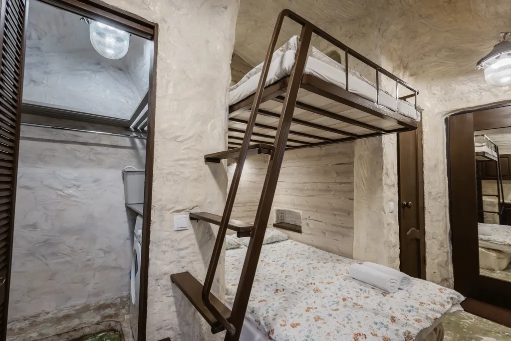 Студия Пещера 5  с парковкой и мангалом