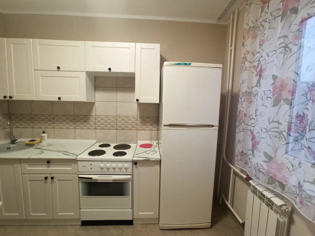 Квартира 2-комнатная квартира на Взлетке, рядом Автовокзал, Краевая больница, Глазной центр — Красноярск