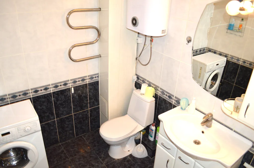 Квартира Уютная современная квартира у Кристалла — Тюмень