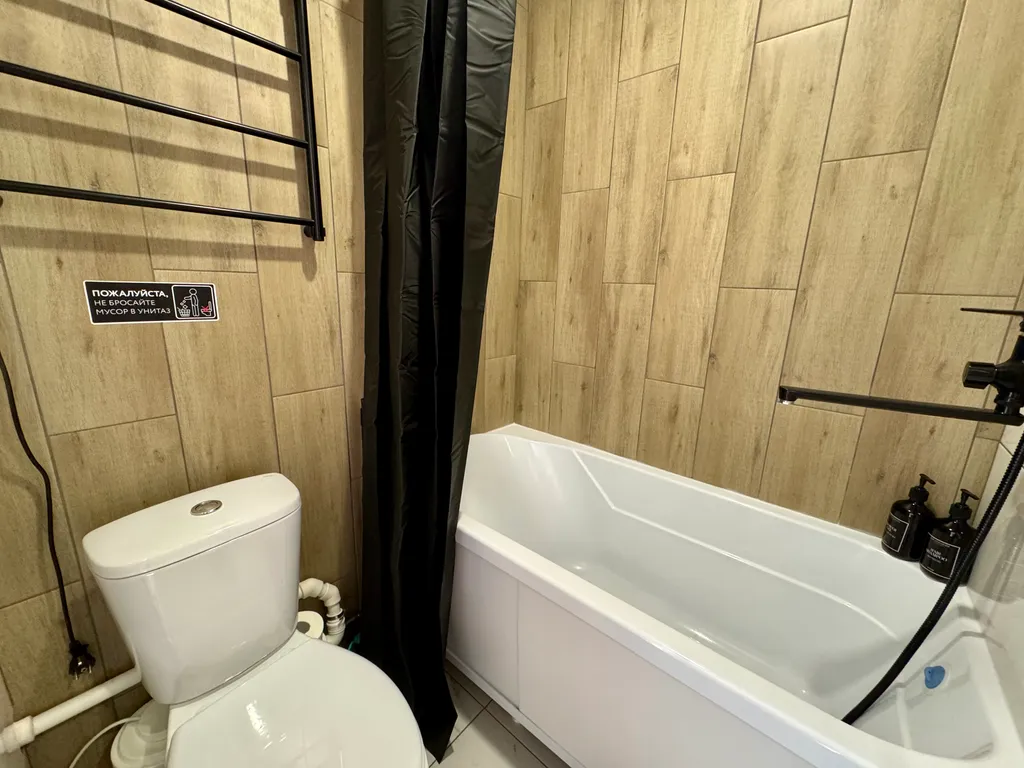 Студия Эконом, возле АлтГПТУ со всеми удобствами