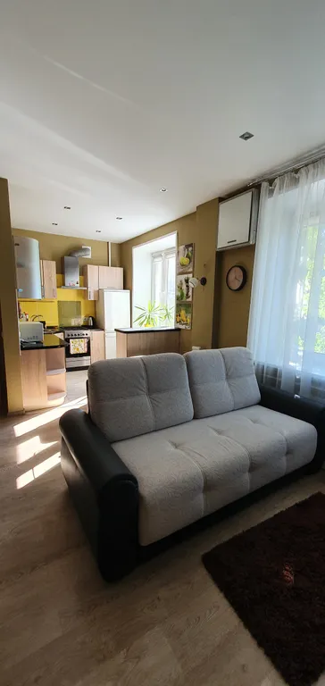 Уютная квартира-студия в центре города — аренда посуточно в Ярославль