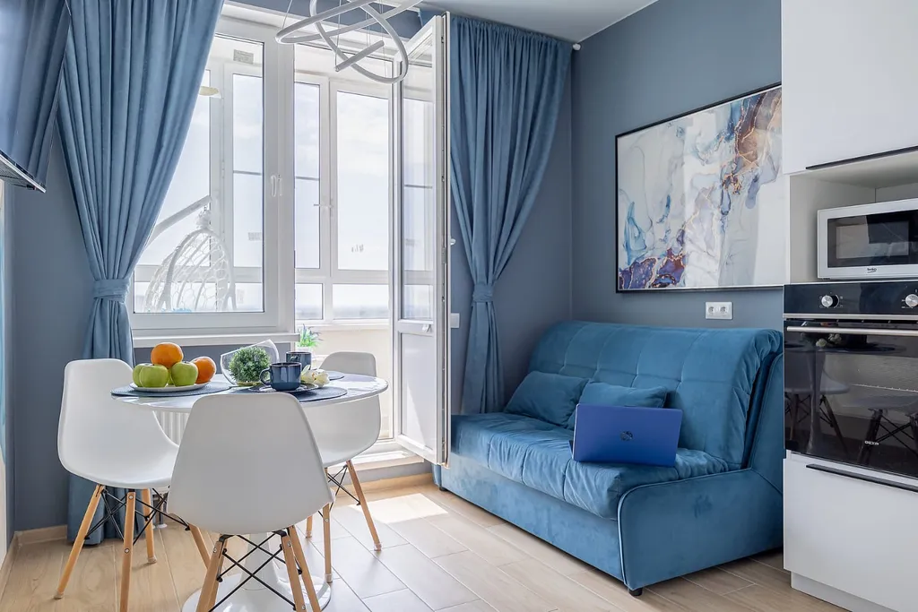 Видовая 1-комнатная квартира в ЖК Цветы