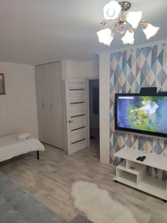 Двухкомнатная квартира рядом с Волгой