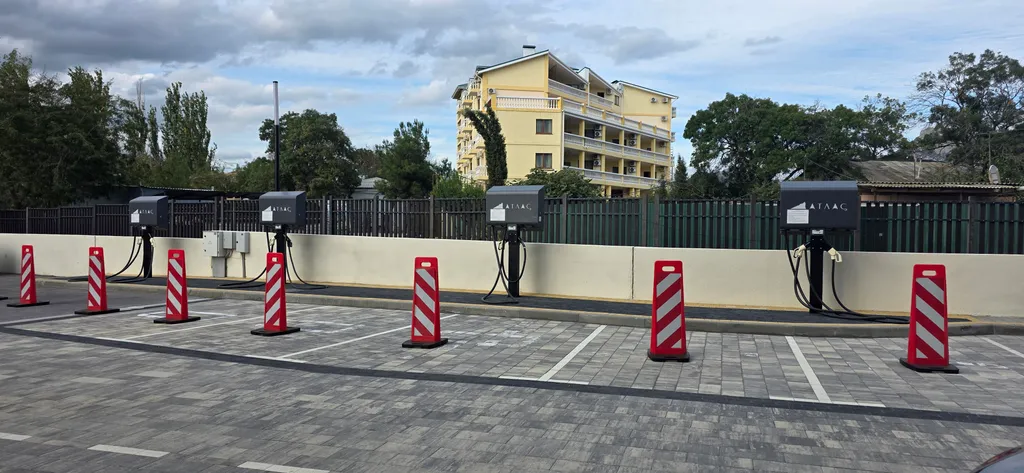 Апартаменты с видом на море и бассейн