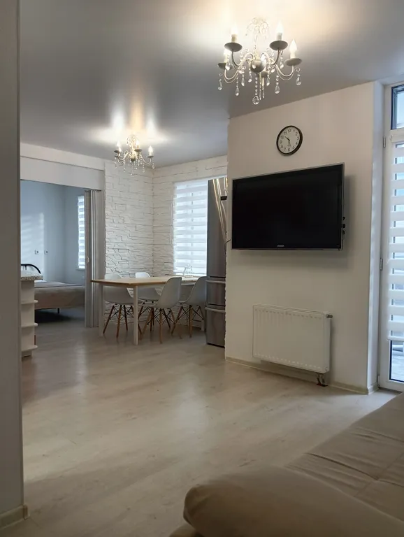 Двухкомнатная квартира без соседей