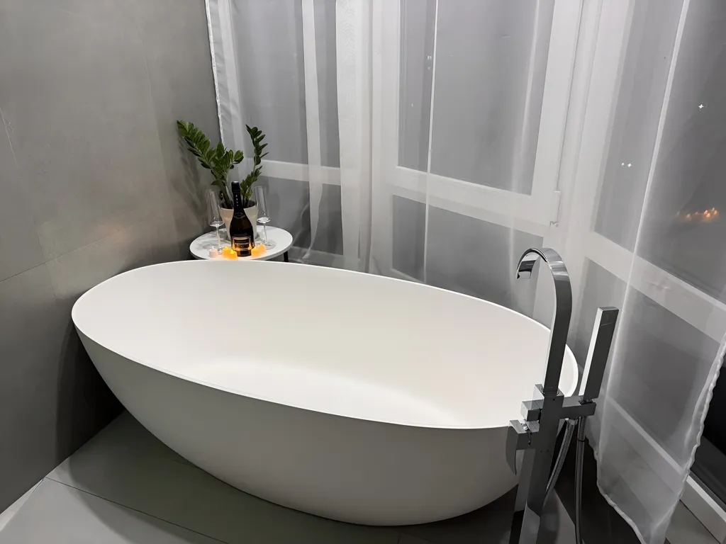 Дизайнерская квартира с потрясающем видом на море и горы