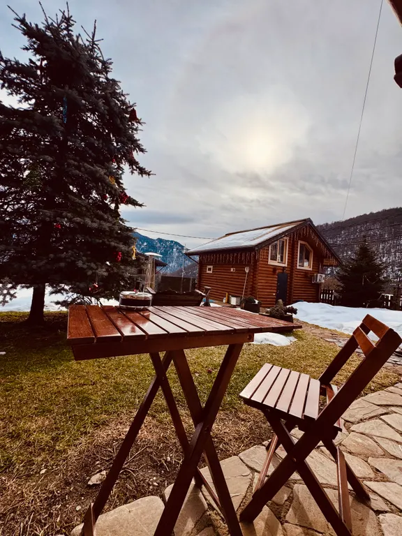 Уютный номер с видом на горы