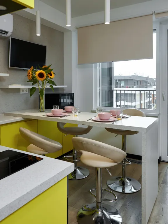 Двухкомнатная квартира на берегу моря