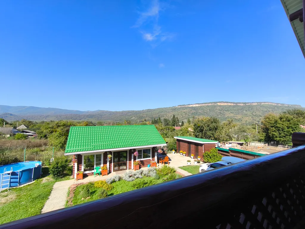 7-комнатный Дом