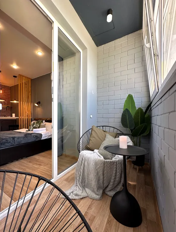 Дизайнерская Лофт-студия в новом ЖК комфорт-класса