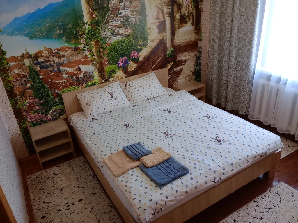 Комфортная 2-комнатная квартира с маленьким парком во дворе — аренда посуточно в Кобрин