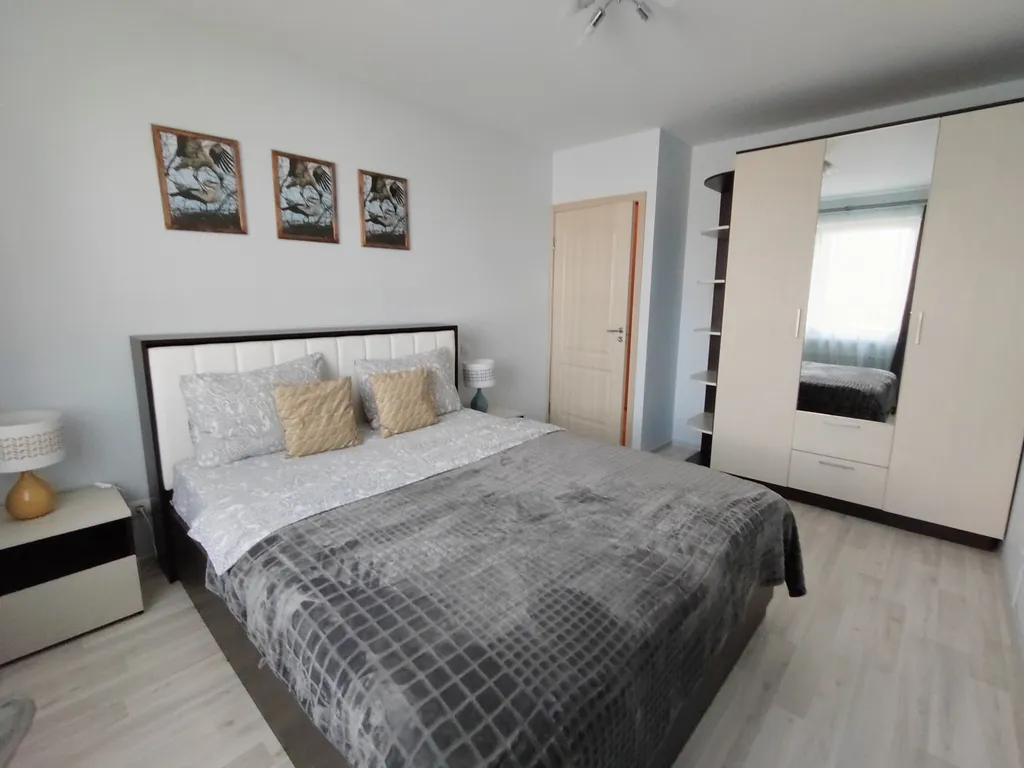 Квартира Апартаменты Трёхкомнатные у Экспофорума и Пушкина — Шушары