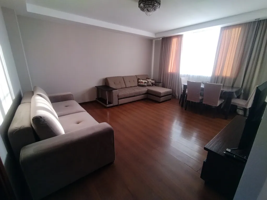 3-комнатная квартира в доме с видом на горы и море