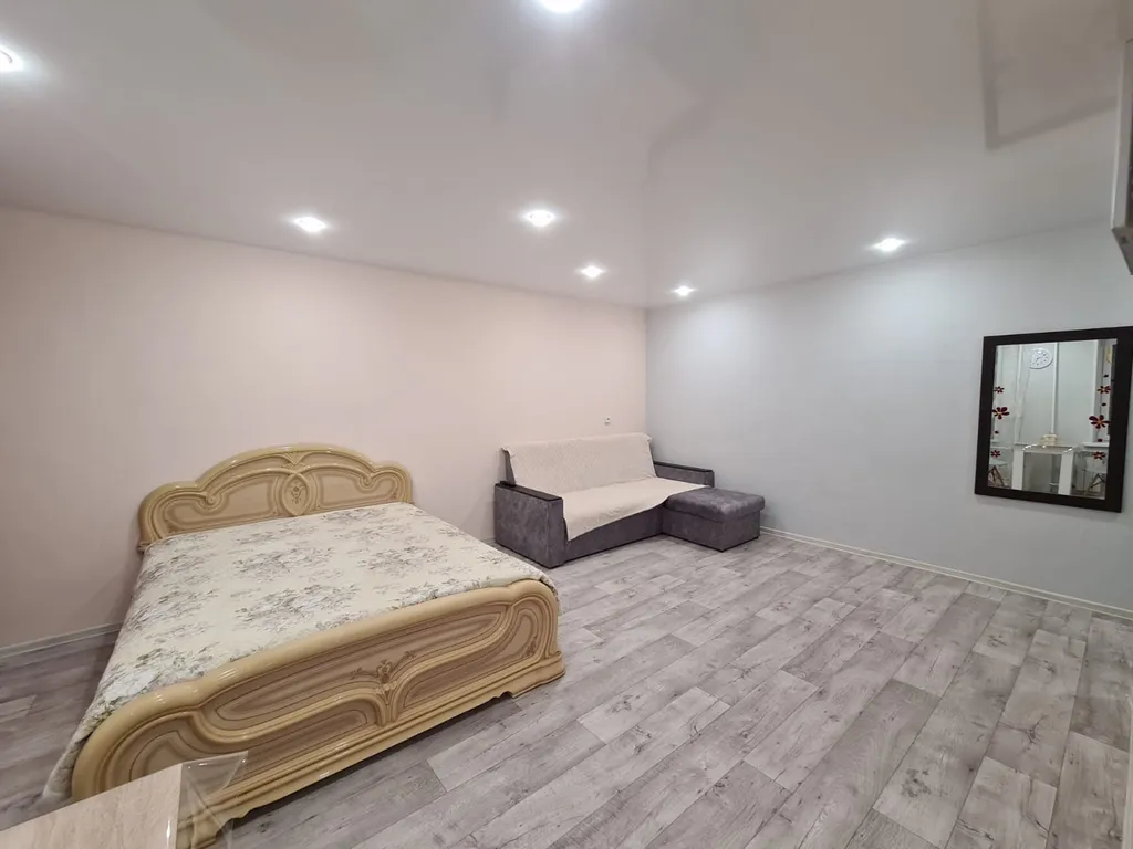 Студия возле вокзала