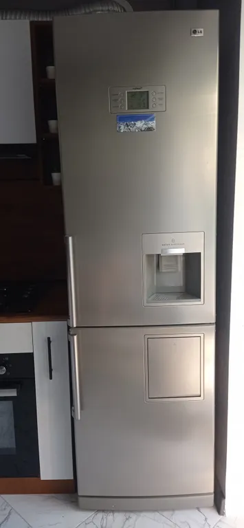 Шикарная двушка с панорамным балконом!