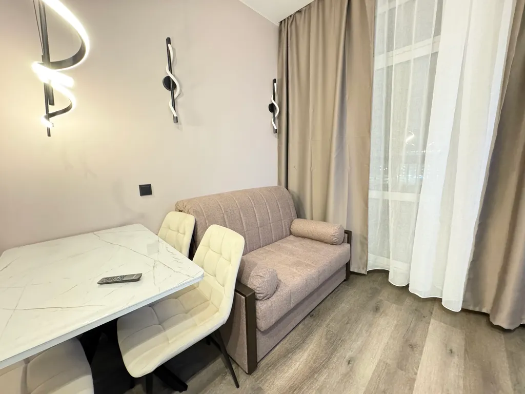 Дизайнерская однокомнатная в ЖК «Бунинские Кварталы»