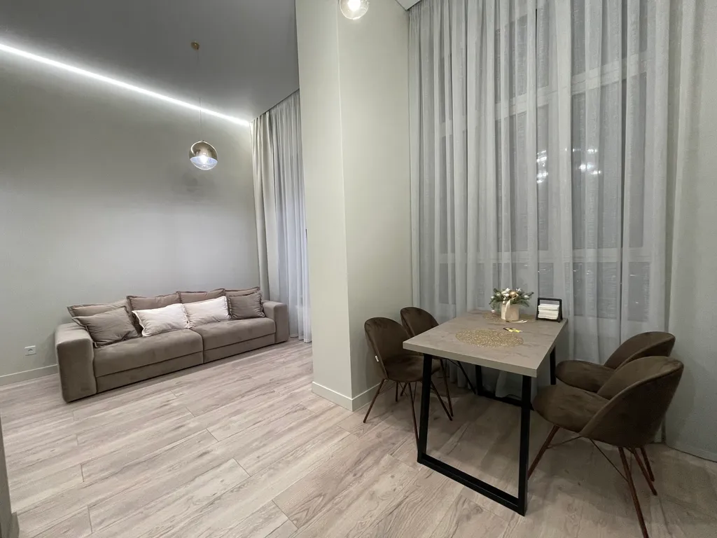 Квартира-пентхаус с высокими потолками