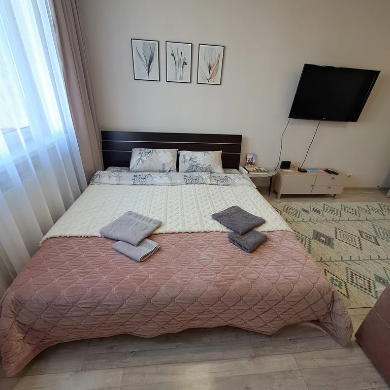 Светлая, чистая и уютная квартира с хорошим расположением