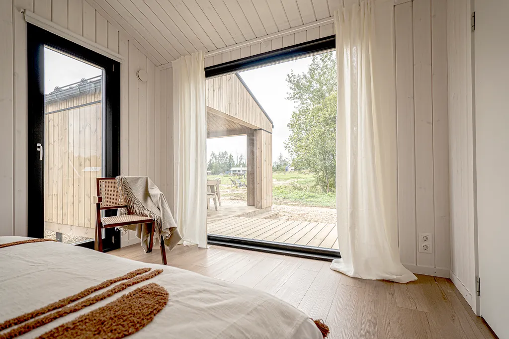 Светлый , гостеприимный гостевой дом Barn Petya