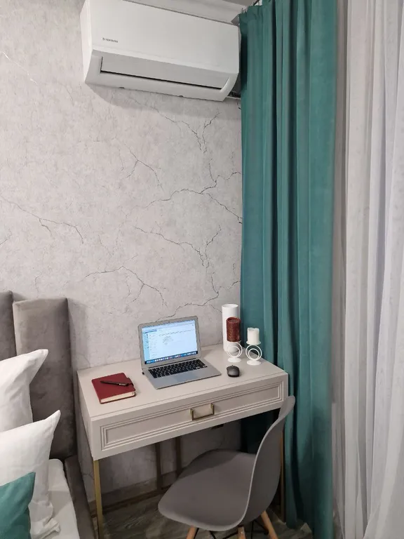 Кваритира на Весенней с очками виртуальной реальности