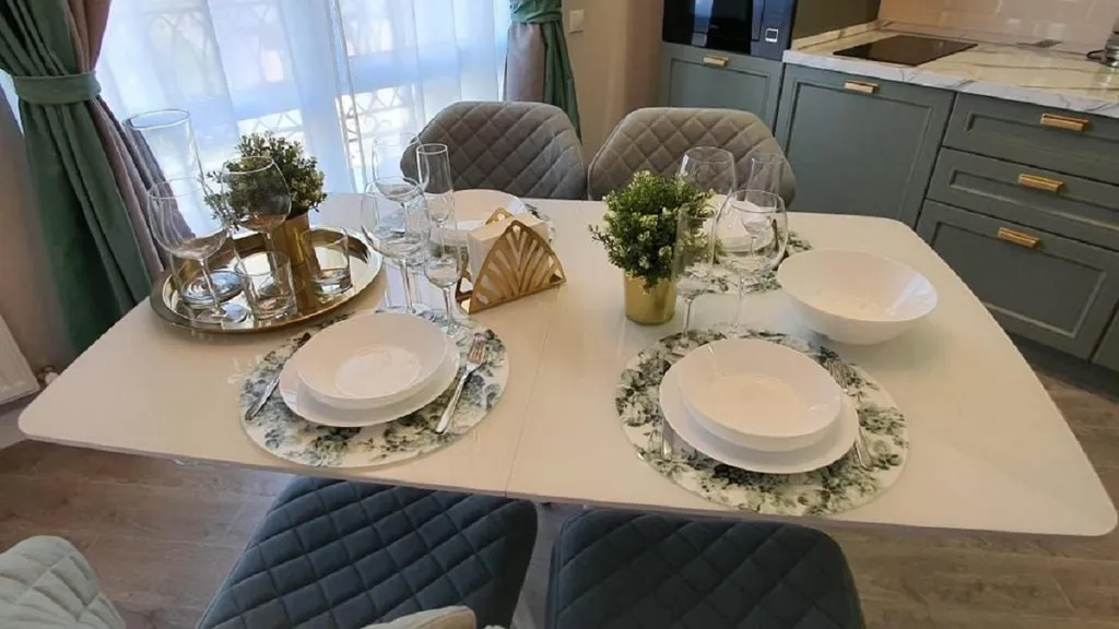 Квартира Апартаменты в современном стиле в ЖК Изумрудный город — Геленджик